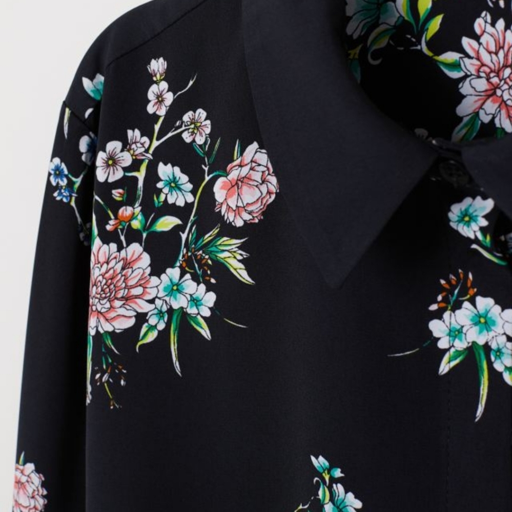 H&M Silky Long-Sleeve Button-Down Floral Blouse, 2 - Picture 2 of 9